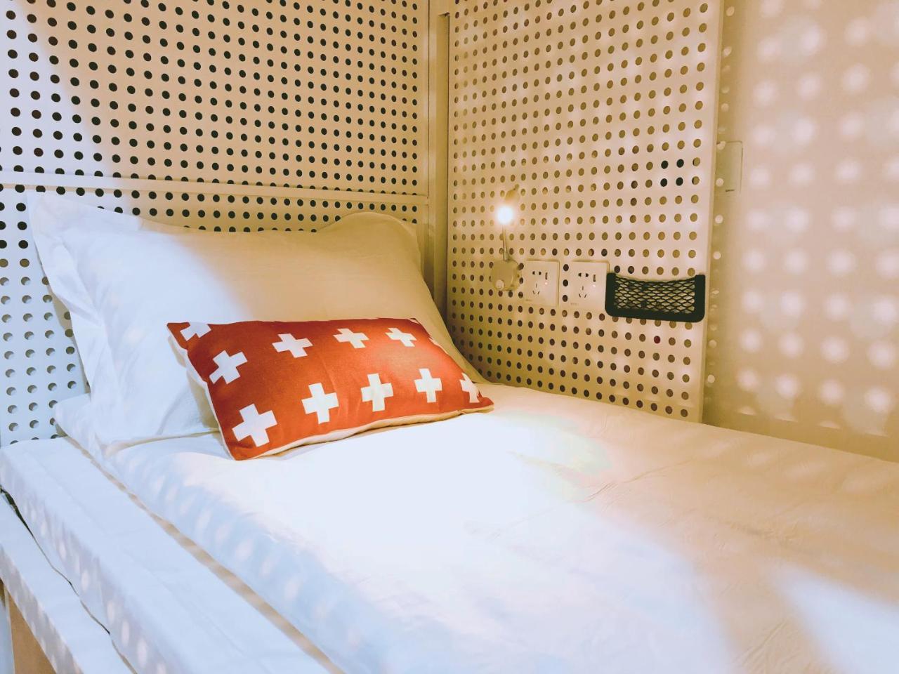 Chongqing Hexi Youth Hostel Bagian luar foto