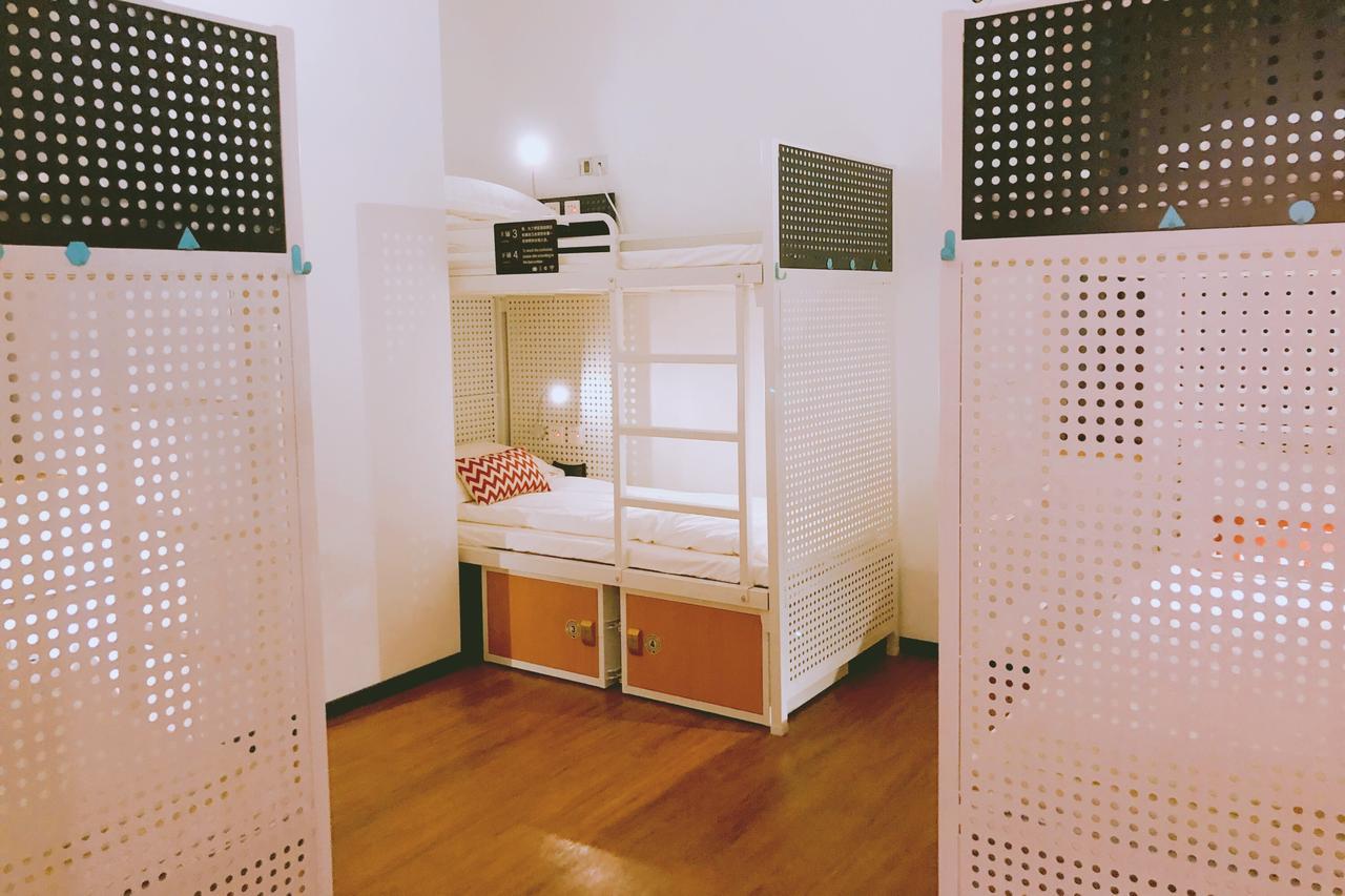 Chongqing Hexi Youth Hostel Bagian luar foto